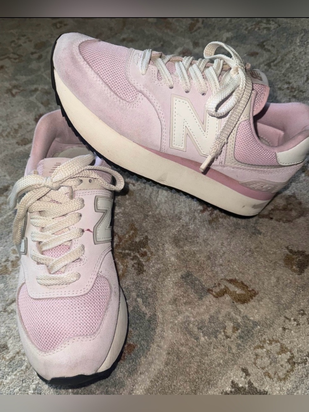 New Balance 574 Pale Pink Platform Lace-Up Sneakers